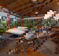 Rose Gums Wilderness Retreat - Accommodation BNB