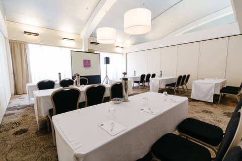 Sage Hotel Adelaide - Accommodation BNB 2