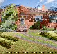 The Yellow Door Guesthouse - Accommodation BNB