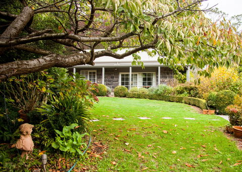 The Studio & The Barn - Accommodation BNB 0