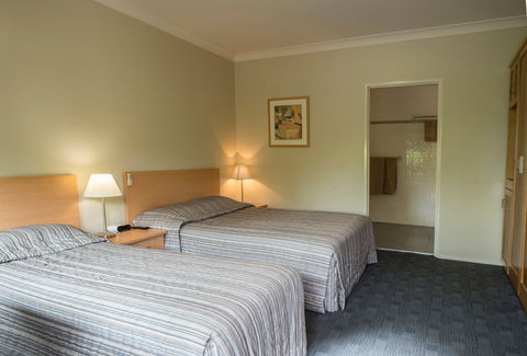 The Crown Hotel Motel - Accommodation BNB 2