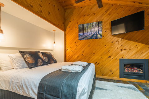 Waterfall Springs Retreat And Wildlife Sanctuary - Accommodation BNB 2