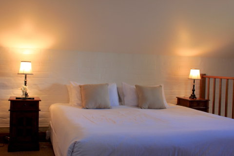 Woolmers Estate (Accommodation) - Accommodation BNB 3