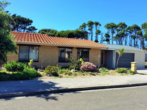 30 Strangways - Accommodation BNB 1