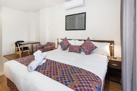 City Edge Dandenong Apartment Hotel - Accommodation BNB 1