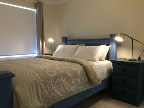 Flutterby's Beach Retreat Preston Beach - Accommodation BNB 2