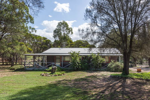 Serenity Grove - Accommodation BNB 0