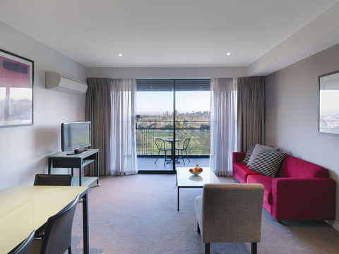 Adina Apartment Hotel St Kilda - Accommodation BNB 1