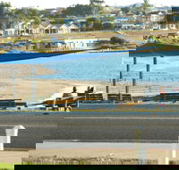 API Pelican Beach Front Apartments Kalbarri - Accommodation BNB