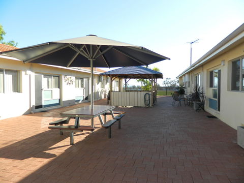 API Pelican Beach Front Apartments Kalbarri - Accommodation BNB 2
