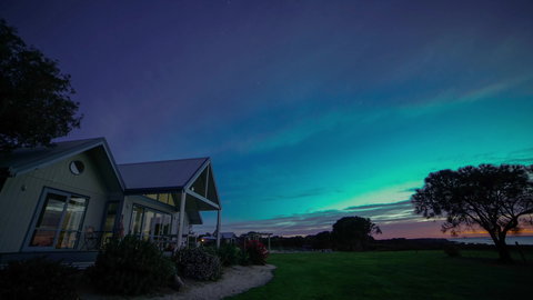 Bear Gully Coastal Cottages - Accommodation BNB 1