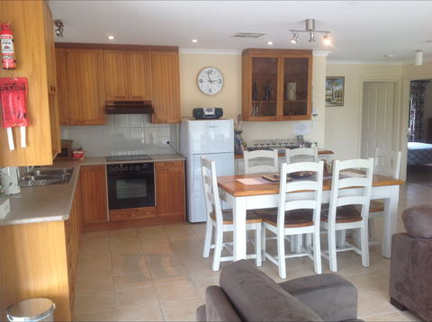 Breakaway Farmstay - Accommodation BNB 1