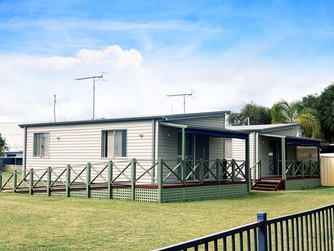 Cee And See Caravan Park - Accommodation BNB 1