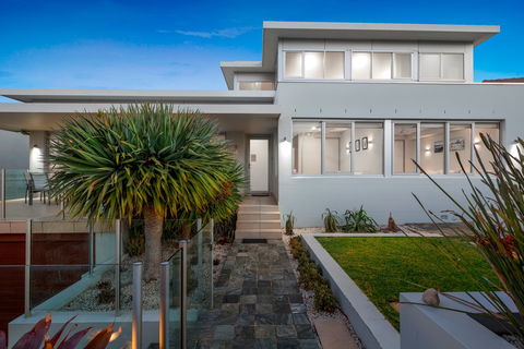 Elanora - Accommodation BNB 0