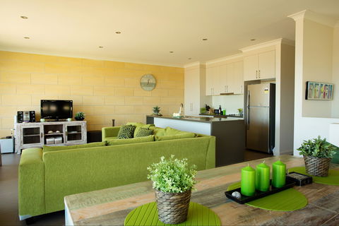 Horizons Part Of Blue Fin Holiday Homes - Accommodation BNB 2