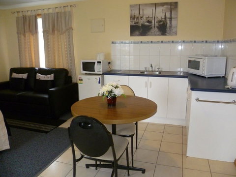 Mount View Motel - Accommodation BNB 1