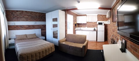 Tally Ho Motor Inn - Accommodation BNB 0