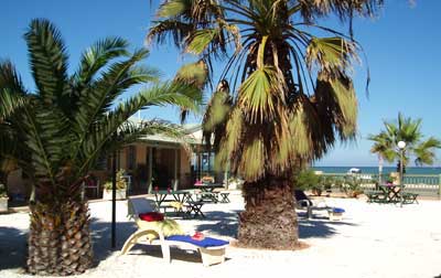 Tradewinds Seafront Apartments - Accommodation BNB 0
