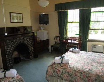 Lindsay House Country Hotel - Accommodation BNB 5