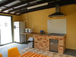 Bega Caravan Park - Accommodation BNB 3