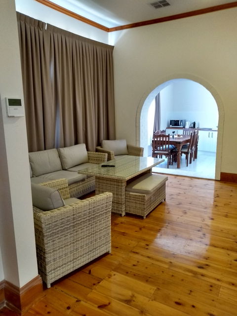 Adelaide Hills Birdwood Cottage - Accommodation BNB 0