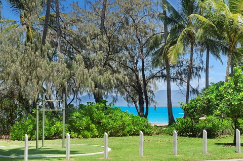 By The Sea Port Douglas - Accommodation BNB 0