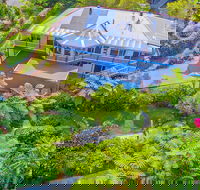 Cloud 9 Cliff Top Eagle Heights - Accommodation BNB