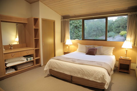 Gipsy Point Lakeside - Accommodation BNB 2