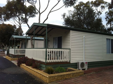 Lake Albert Caravan Park, Meningie SA - Accommodation BNB 0