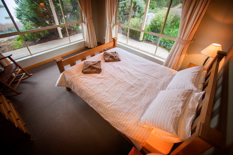 Limestone Ridge - Holiday House - Accommodation BNB 1