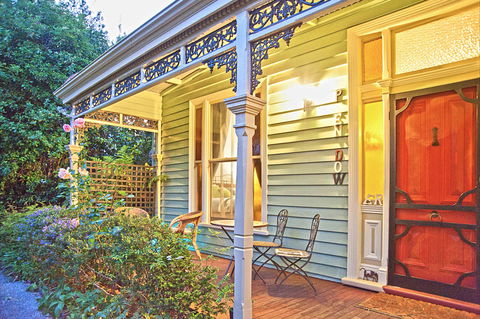 Pendower House B&B And Self Contained Apartments - Accommodation BNB 1