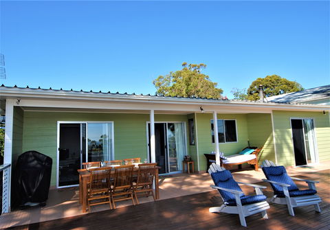 Sea Dreamer Cottage In Waldegrave - Accommodation BNB 2