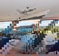 Tangalooma Hilltop Haven - Accommodation BNB