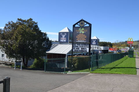The Oaks Hotel Motel - Accommodation BNB 0
