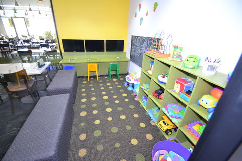 The Oaks Hotel Motel - Accommodation BNB 2