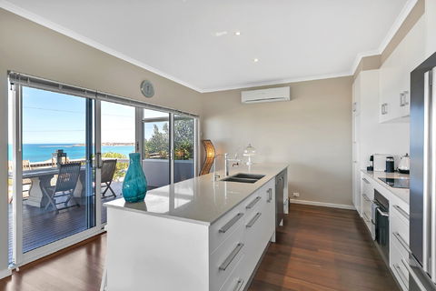 The Salty Dog Beachhouse - Accommodation BNB 2