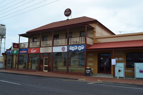 Victoria Hotel Port McDonnell - Accommodation BNB 0