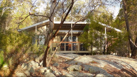31 The Rocks - Accommodation BNB 0