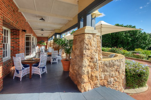 Caves House Hotel Yallingup - Accommodation BNB 1