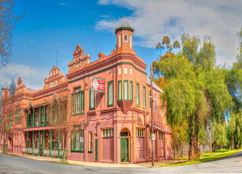 Culcairn Hotel - Accommodation BNB 1