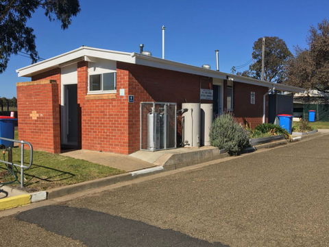 Harden Caravan Park - Accommodation BNB 2