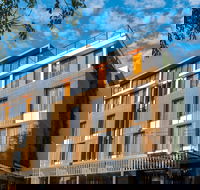 Mantra Richmont Hotel - Accommodation BNB