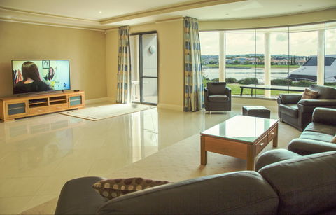Monterey Waters 27A - Accommodation BNB 0