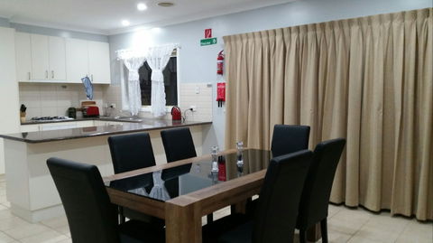 Numurkah Self Contained Apartments - Accommodation BNB 1