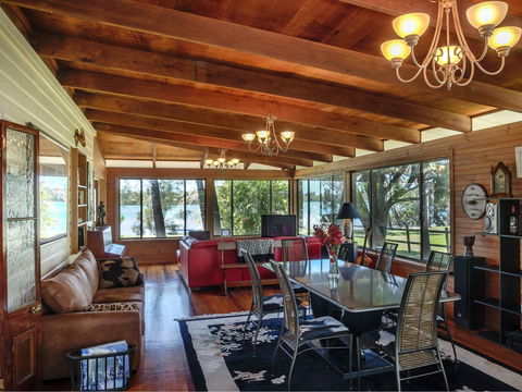 Riverside Holiday Retreat Yamba - Accommodation BNB 2