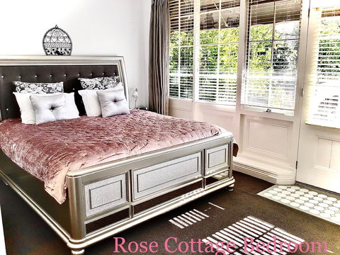 Rose Cottage - Accommodation BNB 2