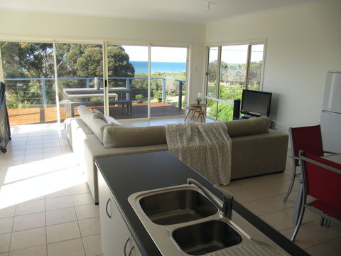 Scenic Views - Accommodation BNB 2