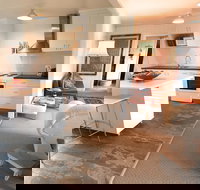 Sisters Beach House - Accommodation BNB