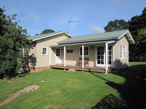 Sutton Forest Cottage - Accommodation BNB 0