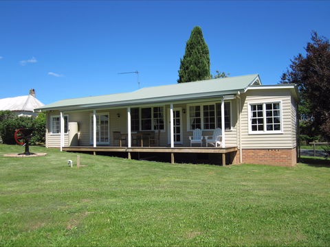 Sutton Forest Cottage - Accommodation BNB 1